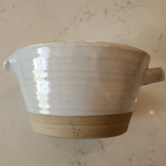 Farmhouse Pottery Silo Batter Bowl - Picture 2 of 8